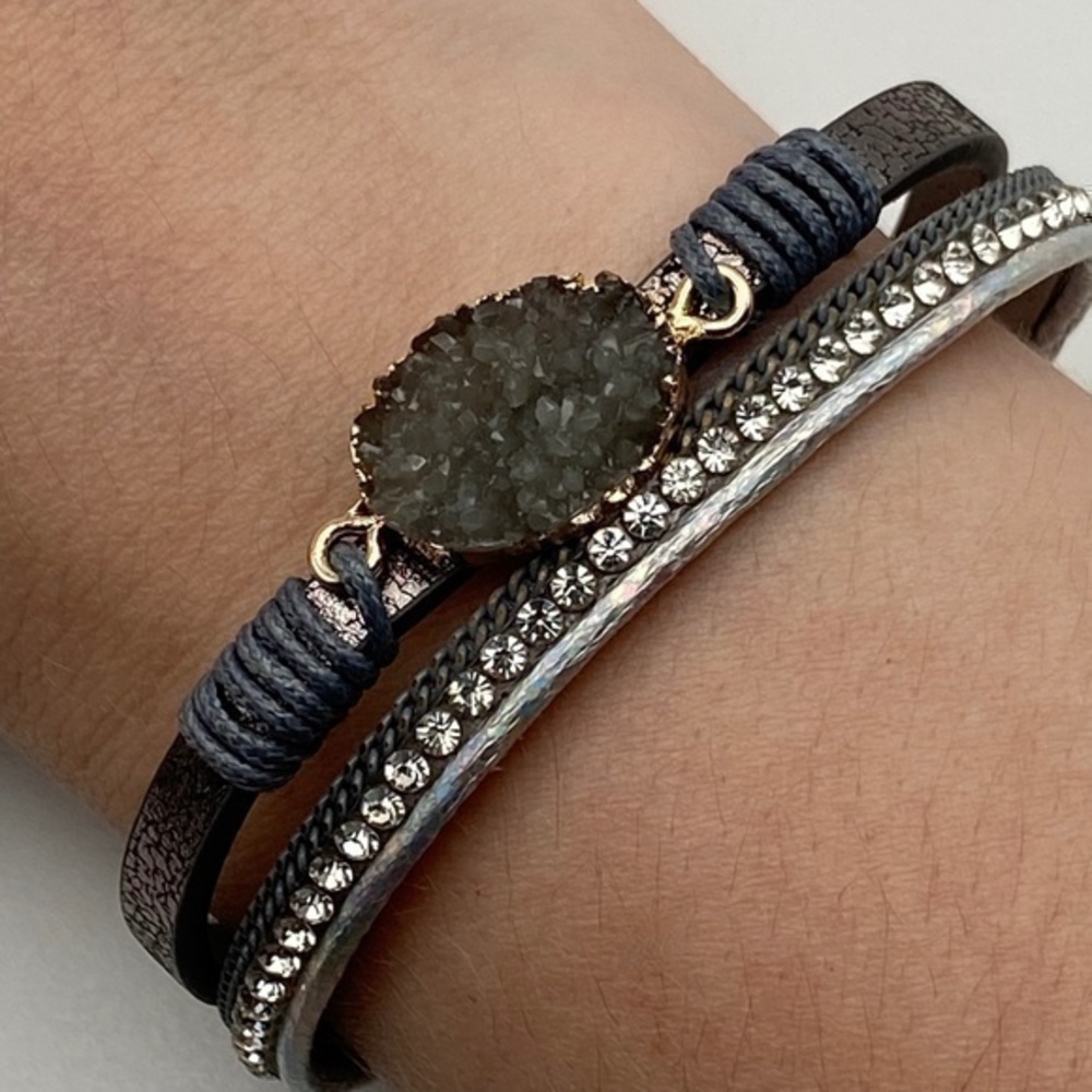 Dark Gray Brown Bracelet‎ Multi Layer Wrap Magnetic Clasp Boho Bracelet